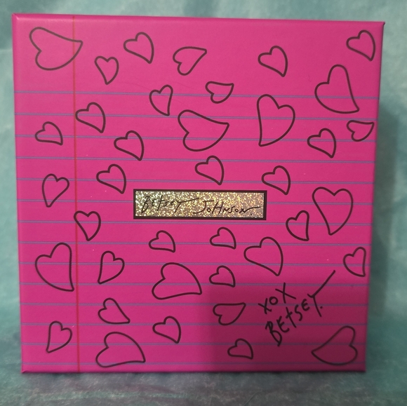 Betsey Johnson Earrings - Picture 4 of 4